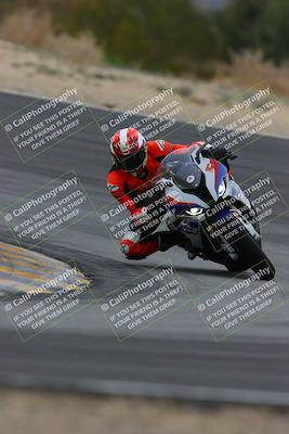 media/Jan-14-2023-SoCal Trackdays (Sat) [[497694156f]]/Turn 10 (1050am)/